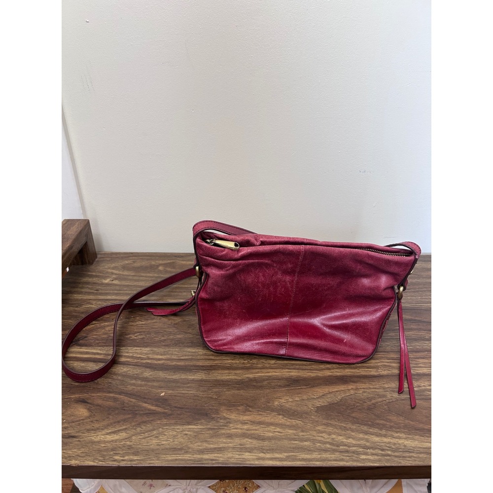 Hobo Red Genuine Leather Slouchy Crossbody Bag Whipstitch Detail Tassel Zipper